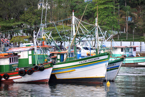 Fishing boats Wainessa and Falcão Pescador, Jurujuba