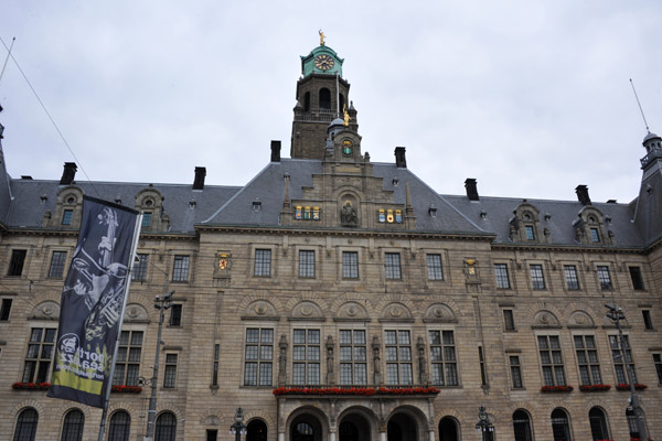 Rotterdam City Hall, Stadhuisplein