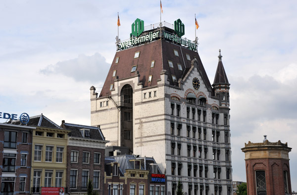 Witte Huis - Europe's first high-rise, constructed in 1898, Wijnhaven