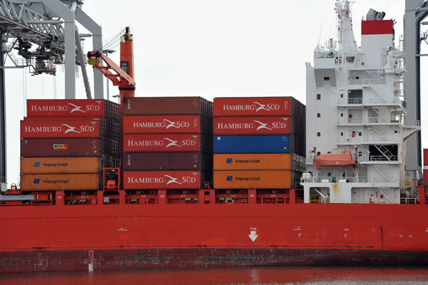 Hamburg Sd containers on board the Cap San Nicolas, Port of Rotterdam