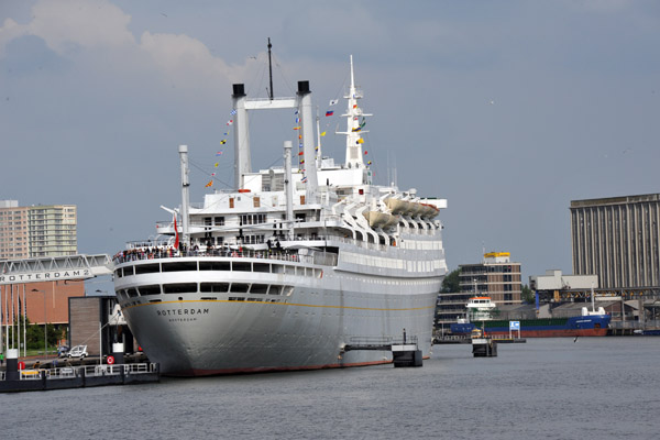 SS Rotterdam, Katendrechtse Hoofd, Port of Rotterdam