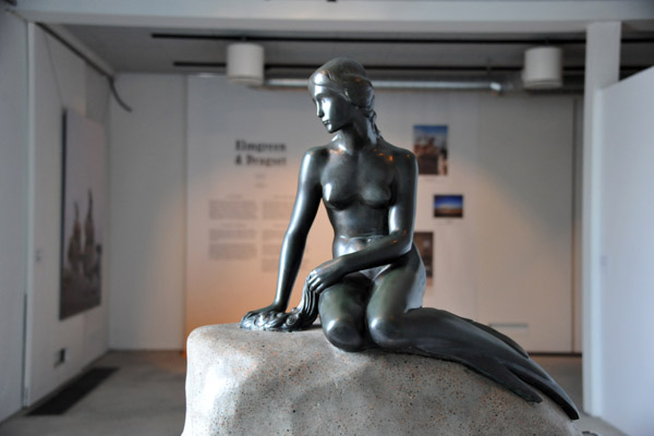 Model for Han - the Little Mermaid of Copenhagen