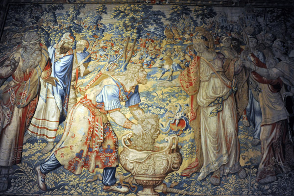 Flemish tapestry (ca 1560) the Revenge of Queen Tomyris