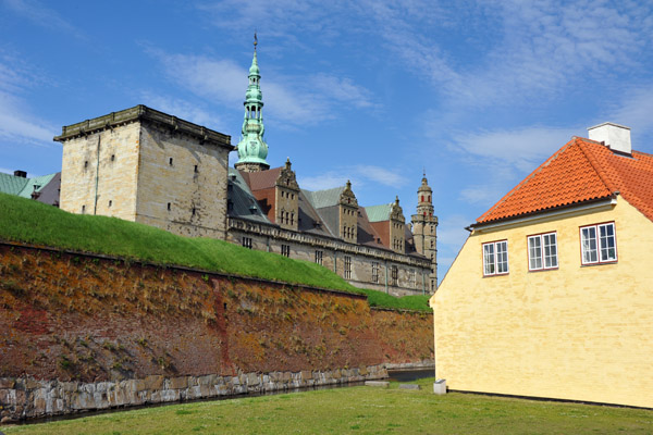 Kronborg - inner fortifications and former barracks