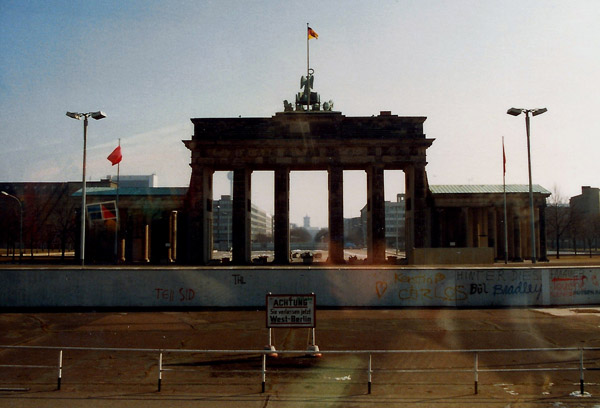 Brandenburg Gate seen from the west across the Berlin Wall