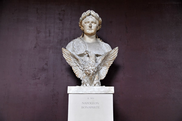 Napoleon Bonaparte (A909)
