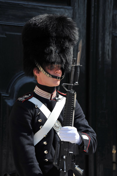 Queen's Guard, Amalienborg