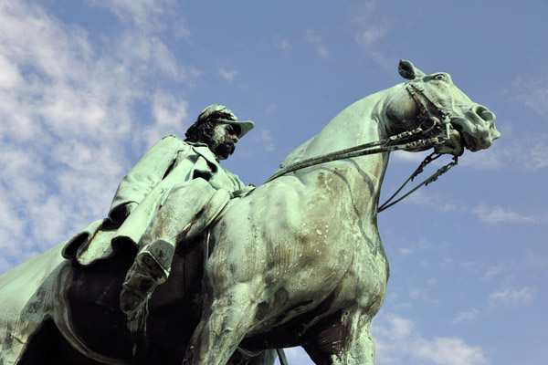 Christian IX equestrian statue, Christiansborg