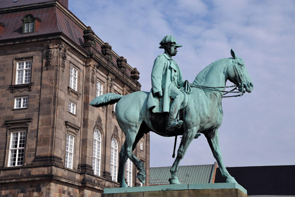 Christian IX - Christiansborg