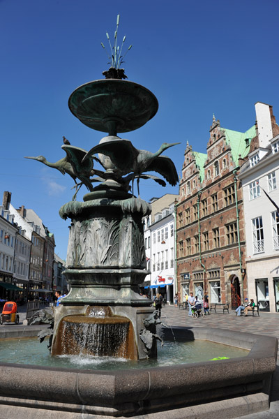 Stork Fountain & Royal Copenhagen