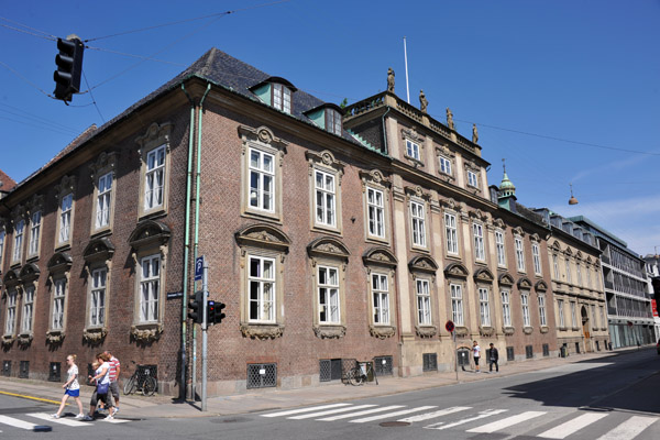 Haandværkerforeningen, Dronningens Tvaergade
