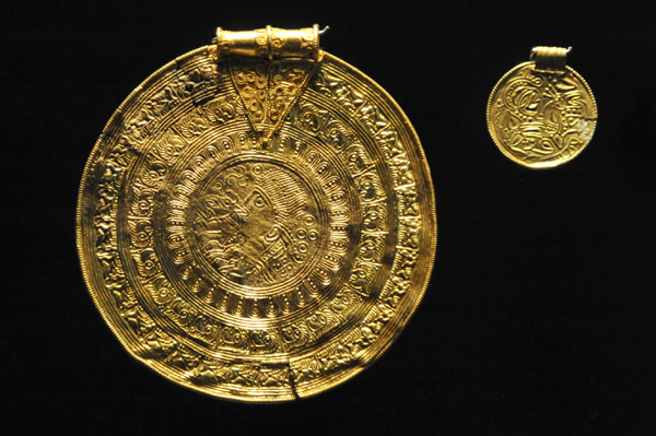 Gold ornaments, western Jutland