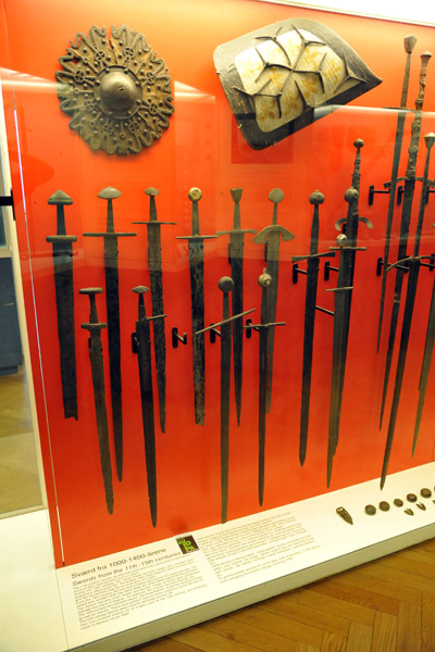 Swords from 1000-1400