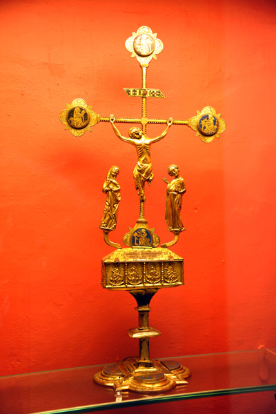 Altar crucifix with reliquary, 1333