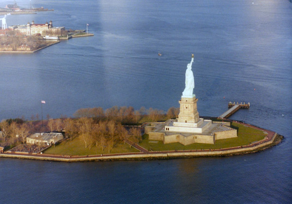 Circling the Statue of Liberty in a Cessna, 1993