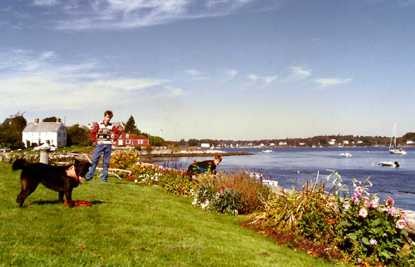 The Horner's place on the water in Newcastle, NH - Ilya & Alexsei