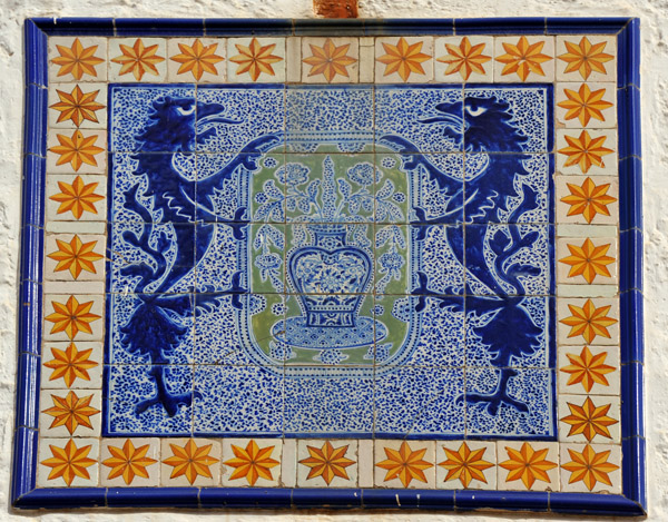 Tile crest on the Casa Utrillo, Sitges