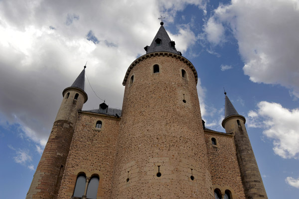 The western tower from Terraza de Reyes