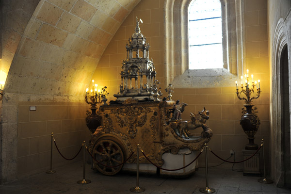 Silver processional chariot, Segovia Cathedral