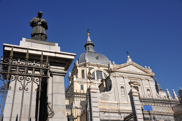 Catedral de la Almudena with sculpture of Antonio Mara Claret (1807-1870)