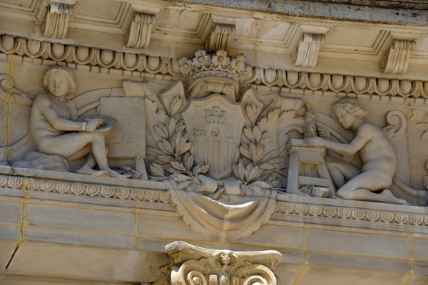 Coat-of-Arms on the Colonnade, Alfonso XII Monument, Retiro Park