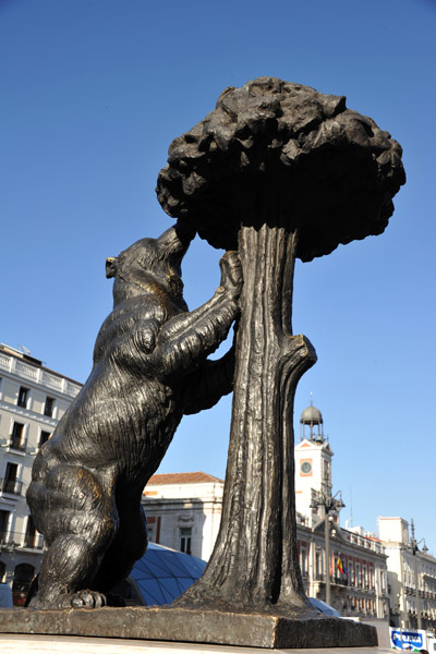 El Oso y el Madroo, Puerta del Sol