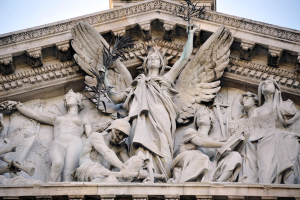 Pediment, Biblioteca Nacional, Madrid