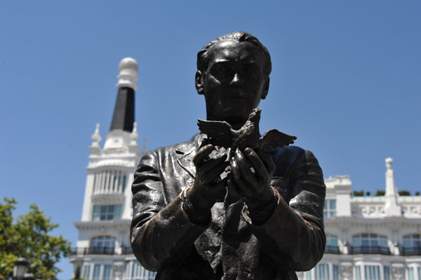 Madrid a Federico Garca Lorca, Plaza de Santa Ana, Madrid