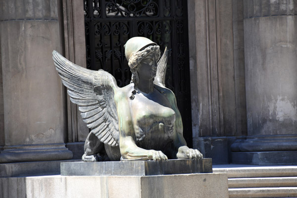 Sphinx, Plaza de la Independencia, Madrid