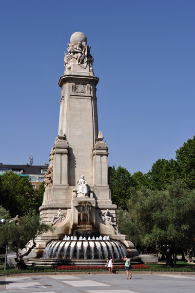 Monument to Miguel de Cervantes,  Plaza de Espaa, Madrid