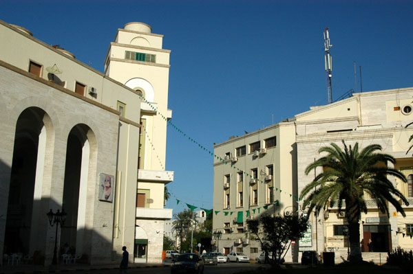 Maydan al-Jezayir - Algeria Square