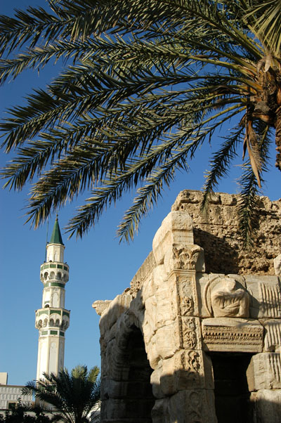 Arch of Marcus Aurelius & Gurji Mosque