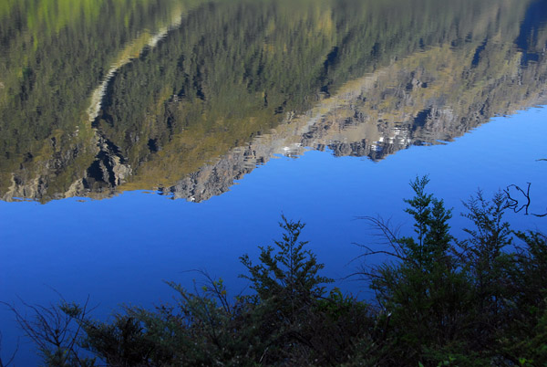 Lake Gunn relects nicely in the morning as well