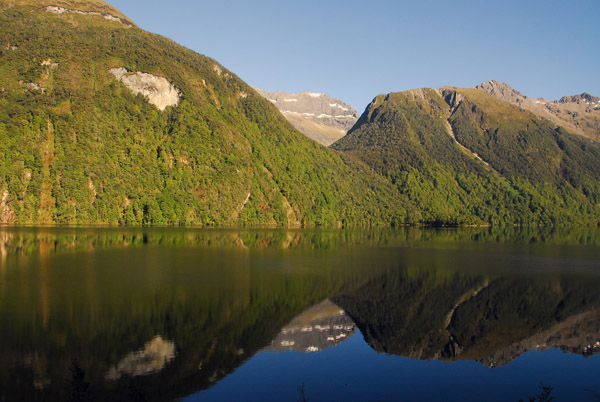 Lake Gunn, Fiordland National Park