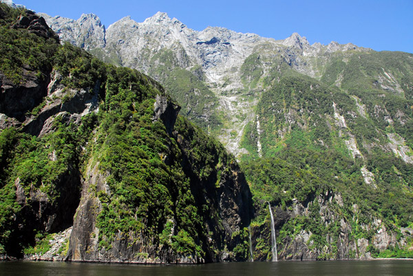 South side of Milford Sound