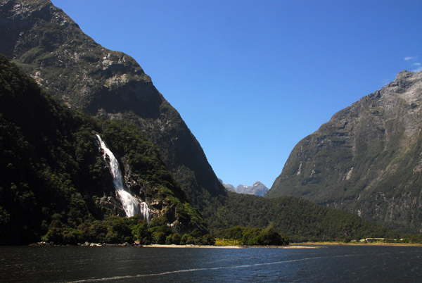 The end of Milford Sound