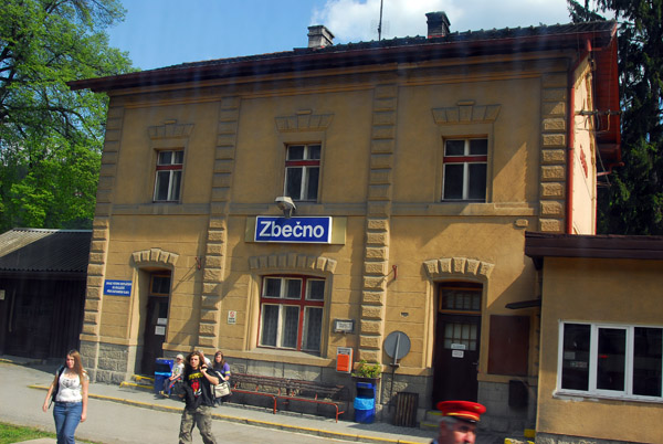 Zbečno Railway Station, Central Bohemia