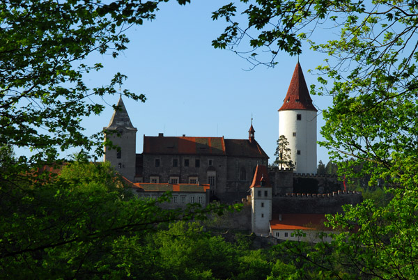 Křivoklt Castle through the trees