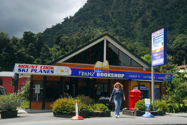 Franz Bookshop & Mount Cook Ski Planes