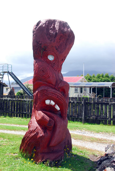 Maori art, Whataroa