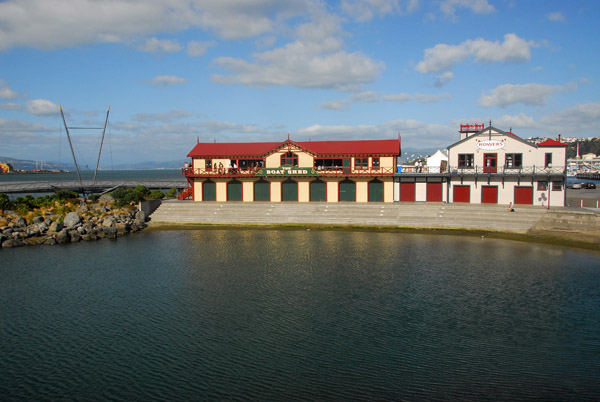 Frank Kitts Lagoon, Boat Shed & Wellington Rowing Club