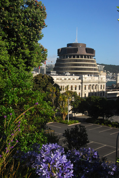 The Beehive, New Zealand Parliament