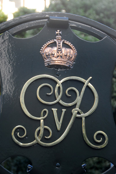 Monogram of King George V, Wellington