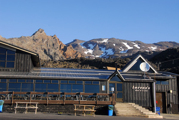 Lorenz's Bar & Cafe, Iwikau Village, Whakapapa Skifields