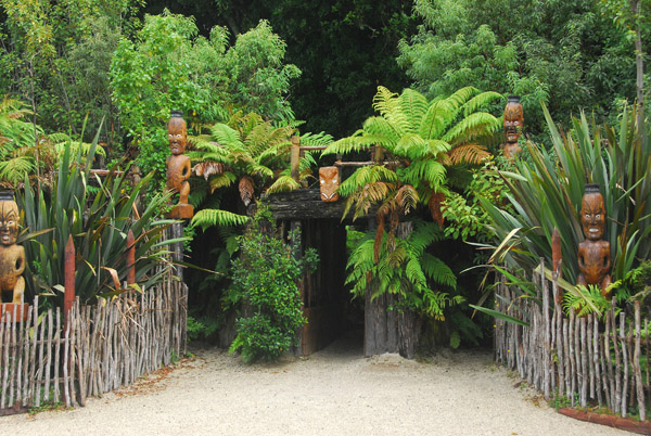 Entrance to Tamaki Maori Village