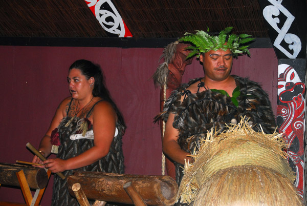 Performance theater, Tamaki Maori Village