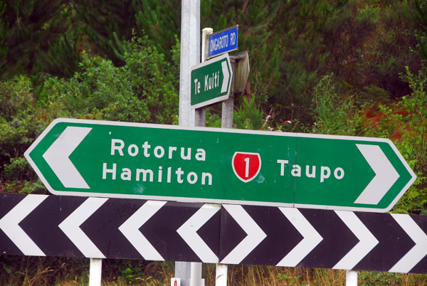 Rejoining NZ Highway 1 to Rotorua