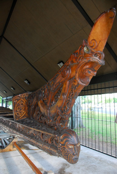 Maori war canoe, lakeside Rotorua