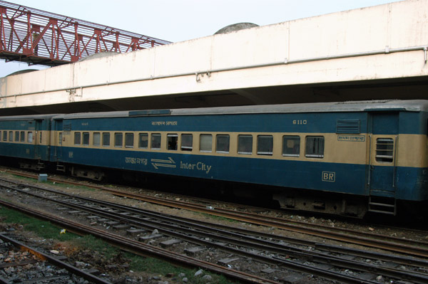 InterCity train at Dhaka Kamalapur Railway Station