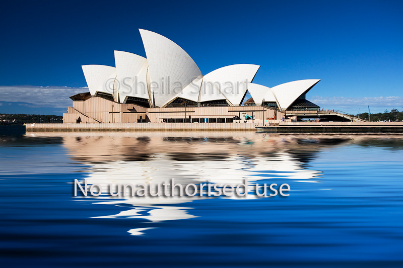 Sydney Opera House reflection